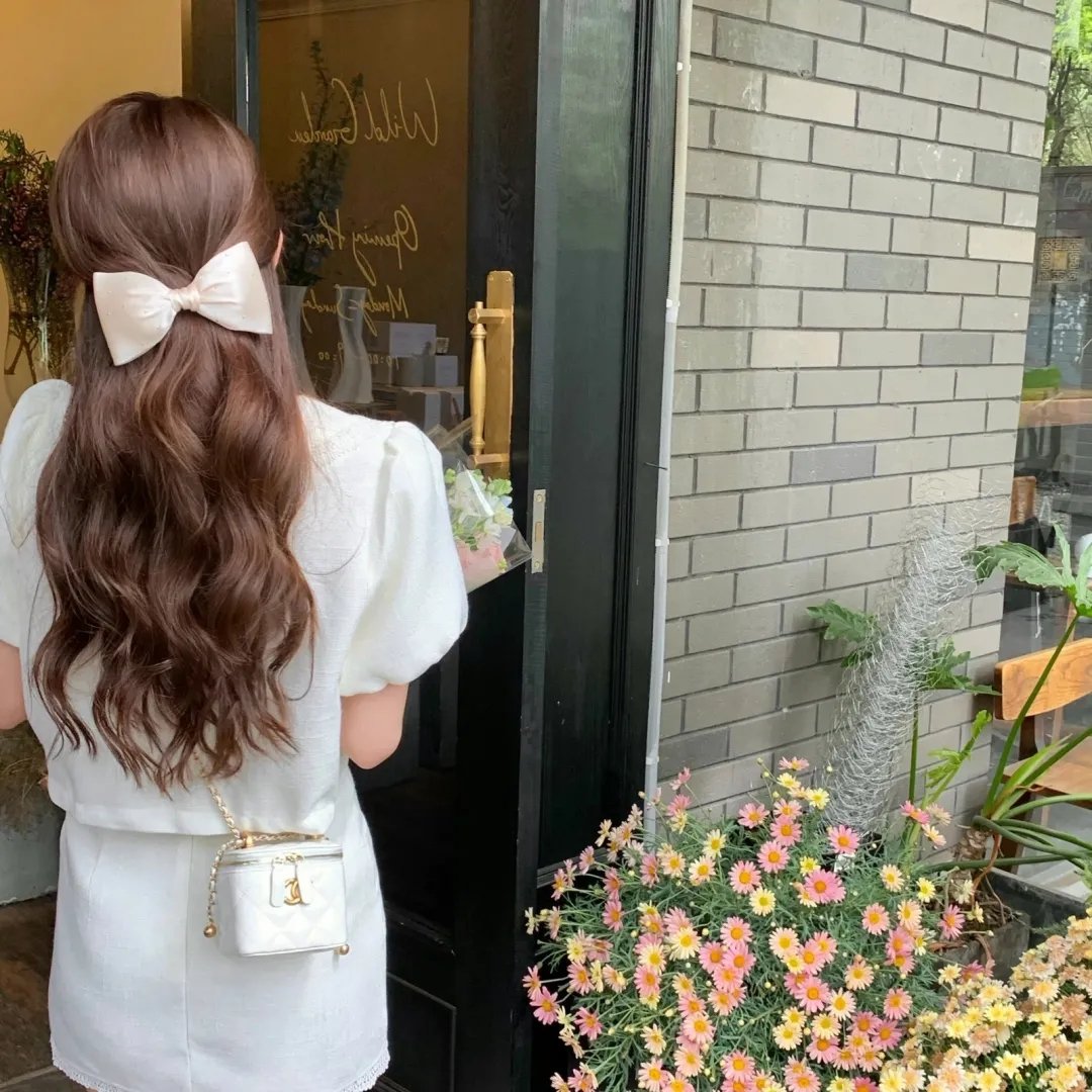 月亮女孩